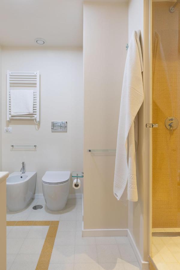 Corso Novara 5 Design