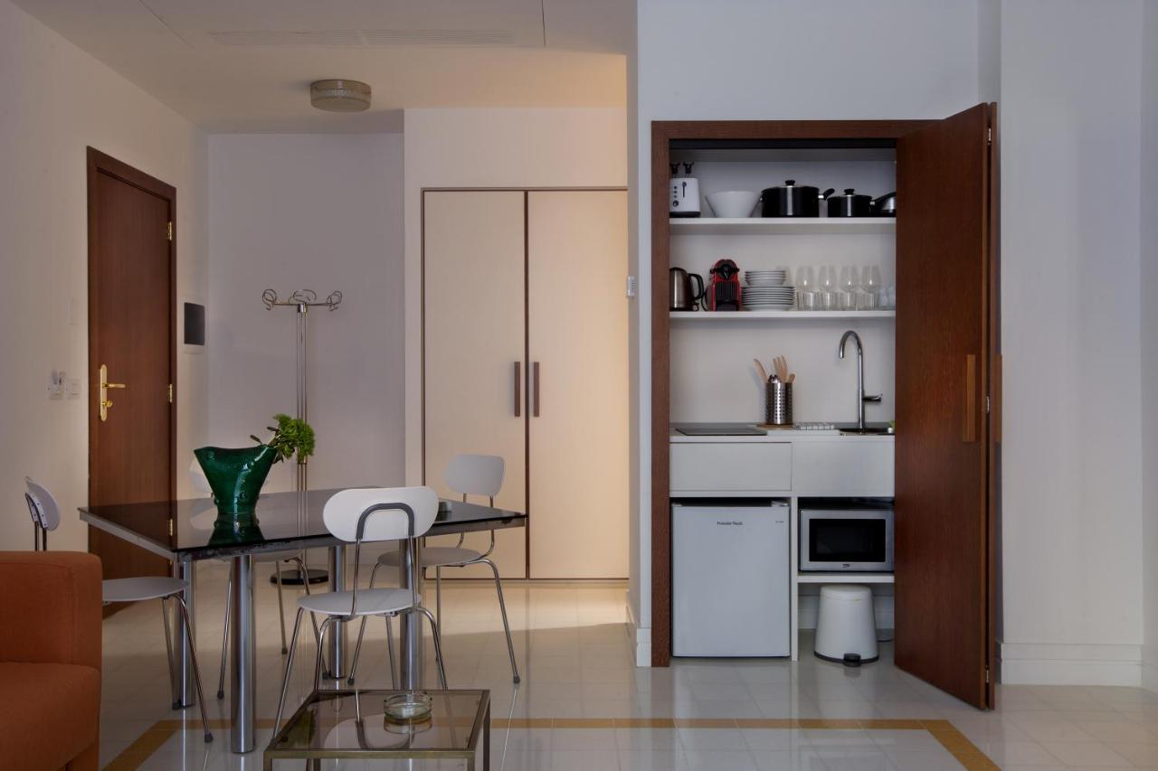 Corso Novara 5 Design * Napoli